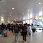à l'intérieur de l'aéroport de Santorin JTR