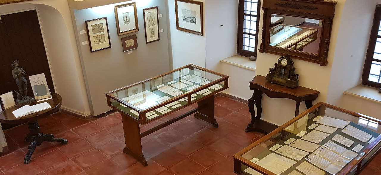 musée Megaro Chizy de Santorin